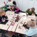 Oktober doet zijn deurtjes dicht...