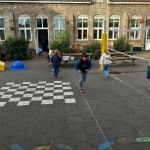 Oktober doet zijn deurtjes dicht...