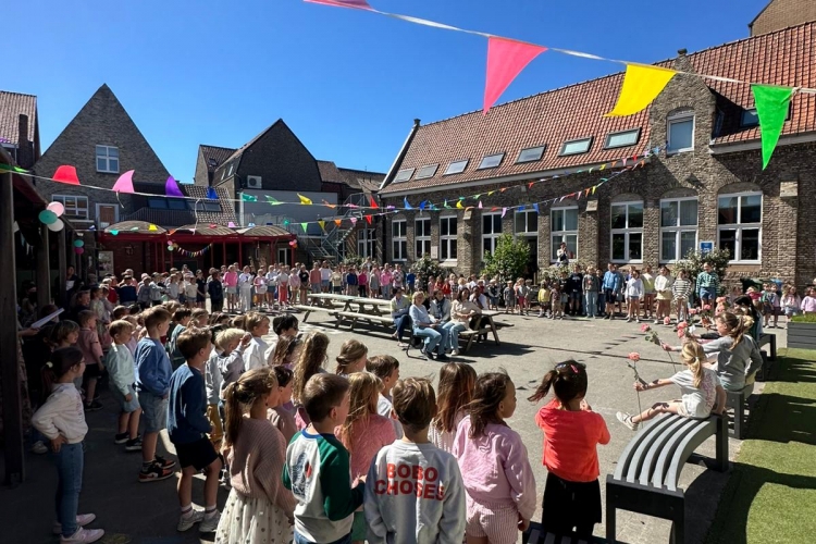 Van paasvakantie tot moederdag 